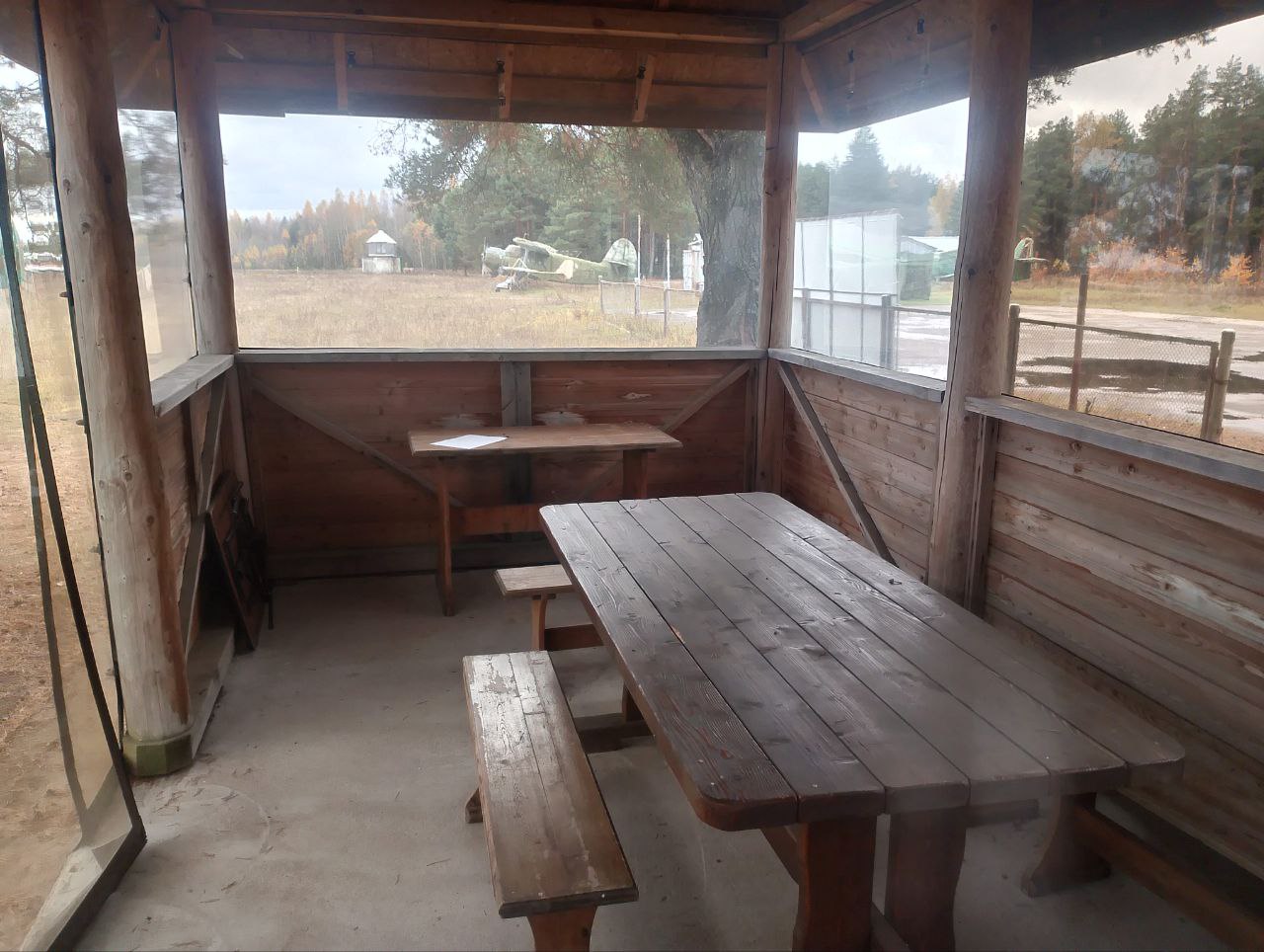 Закрытая беседка